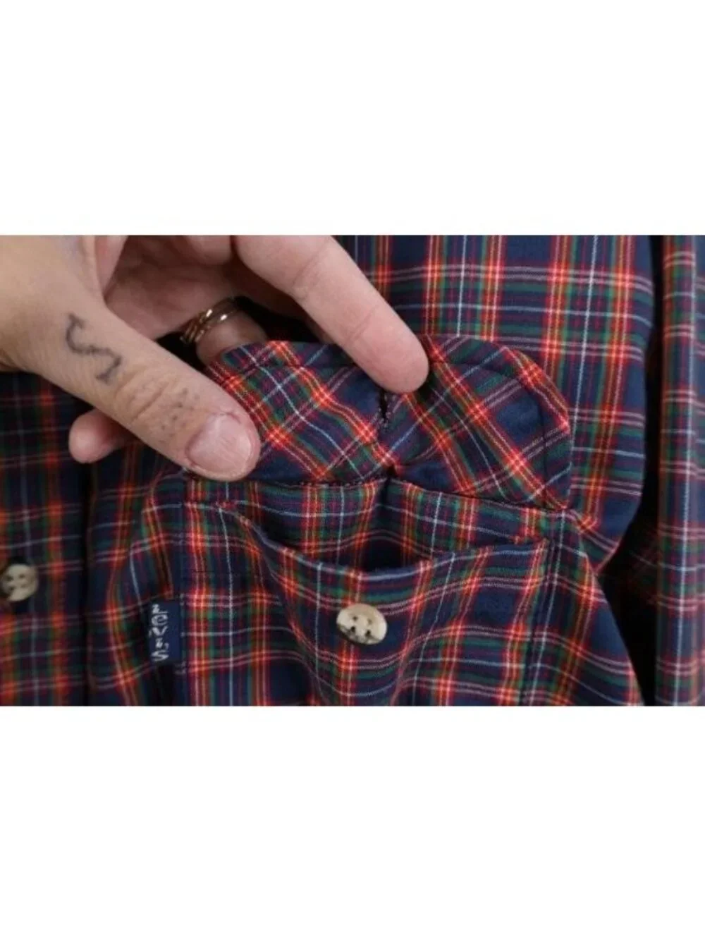 Vintage 70s 80s Levis Mens Size Large Rainbow Plaid Collared Button Shirt USA